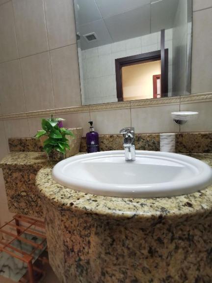 Luxury Stay In Marina Dubai Exterior foto